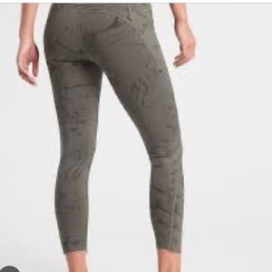 Athleta leggings, size S